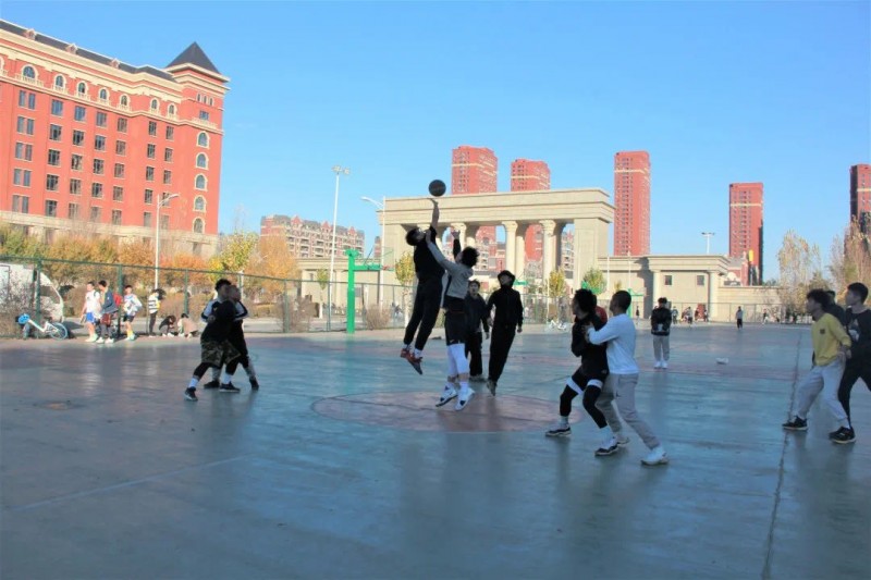 1建筑与规划学院开展篮球友谊赛-校园文化 (2)